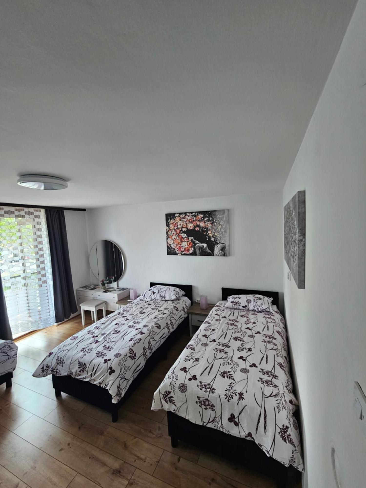 Apartmant Borna Slunj Luaran gambar